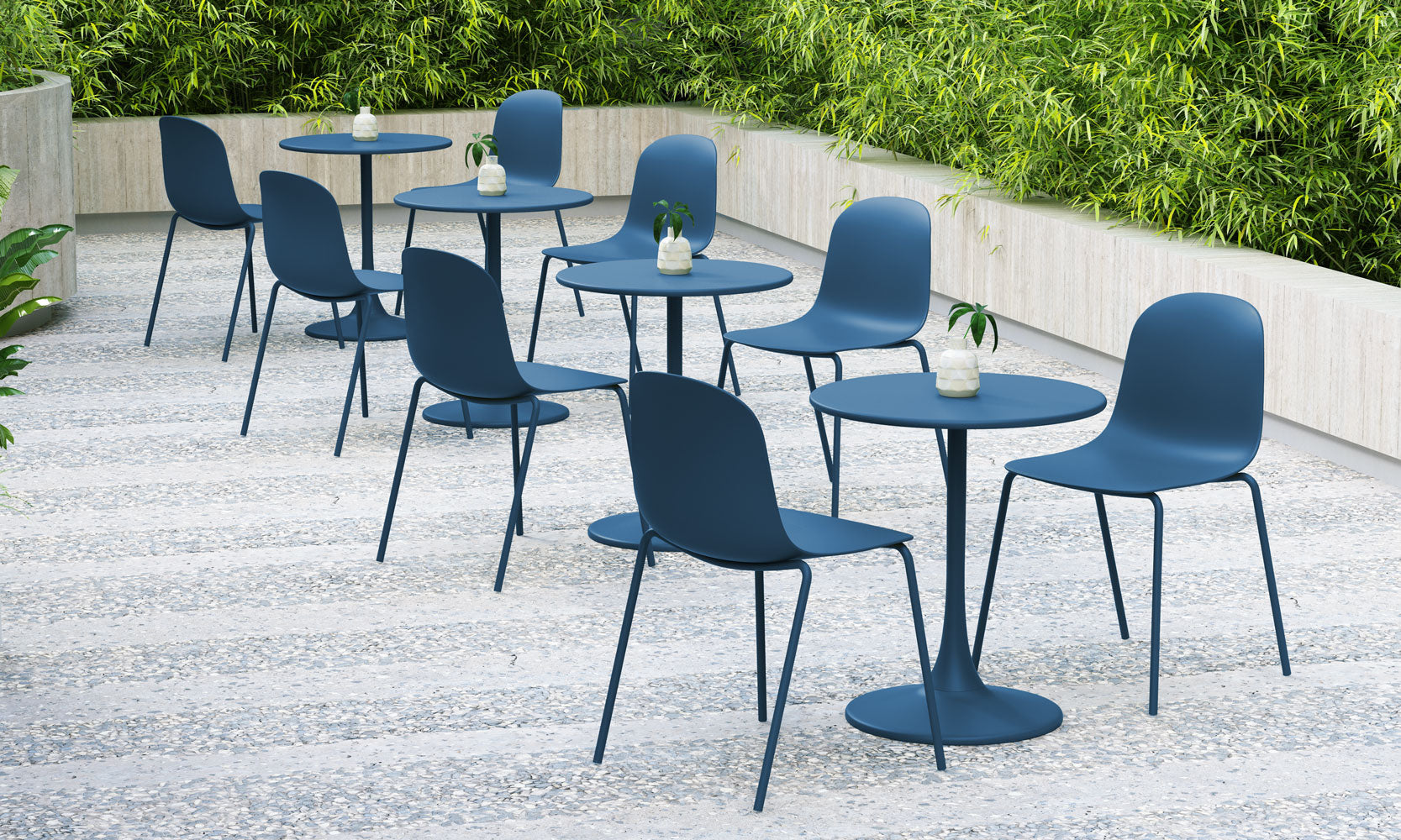 Serena_Chair_berry-blue-room-2_760950a6-33f4-4e7c-a76d-ff40554aaf6d.jpg